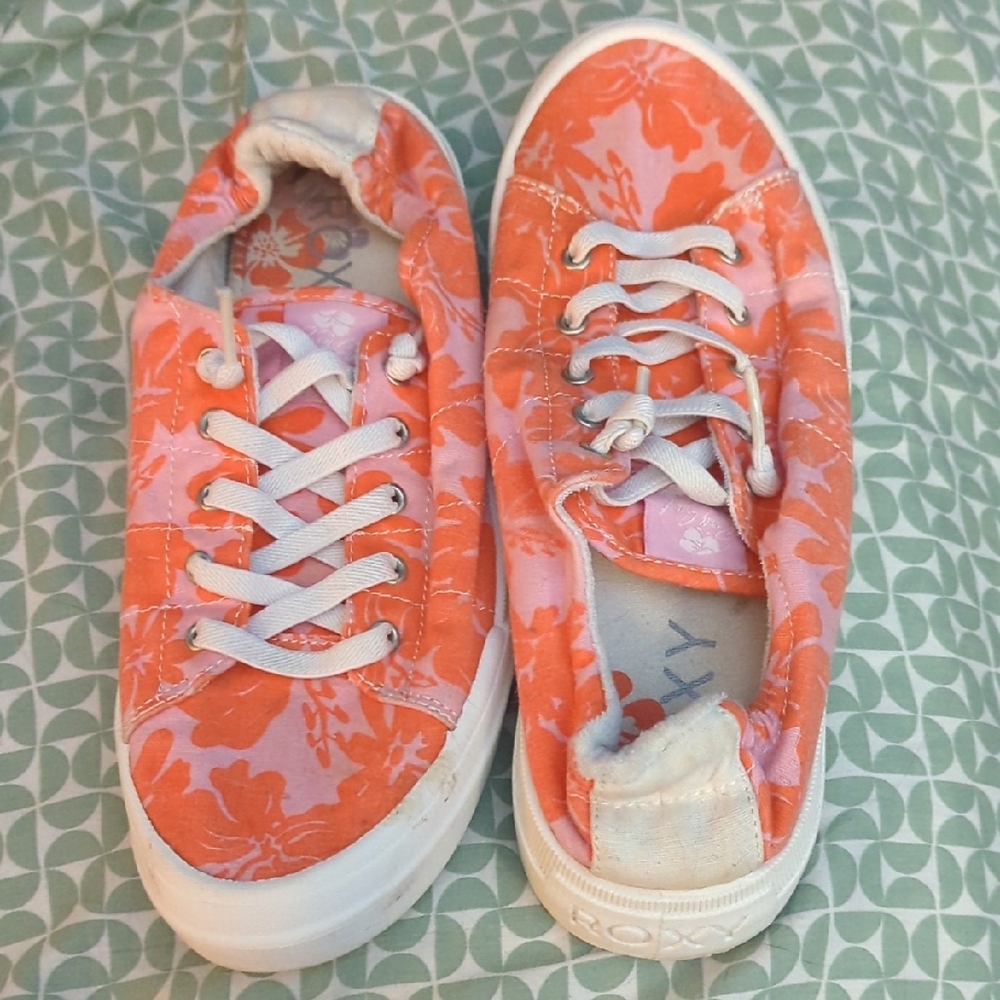 Roxy Floral Hawaiian Slip On Tennis Shoes Sneakers 10